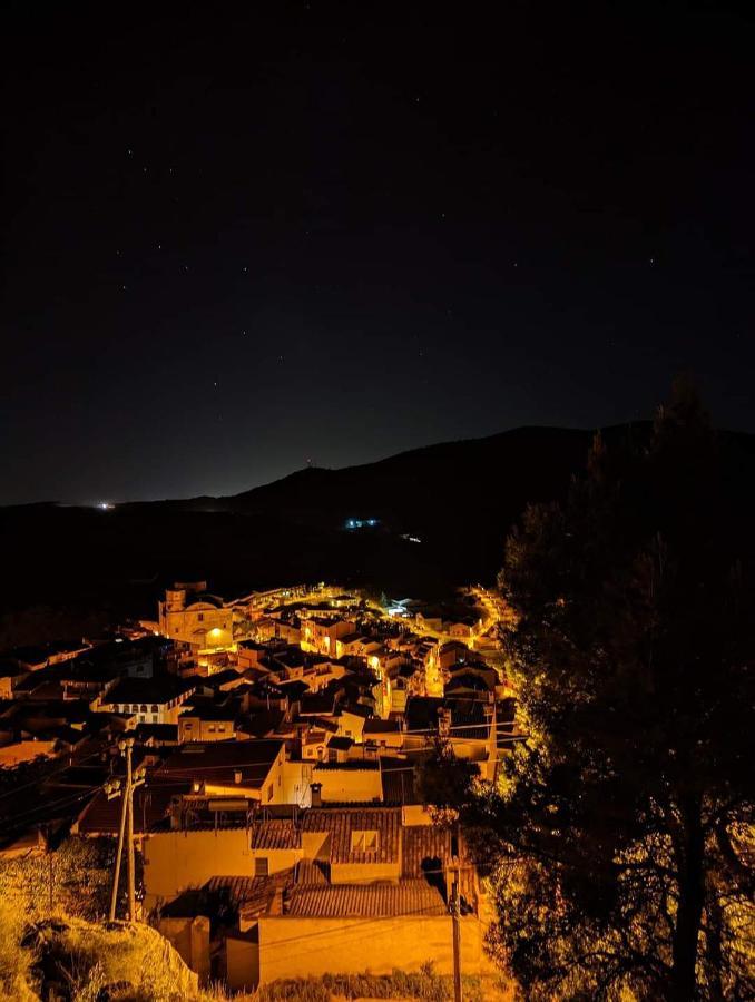 Cal Perico, Tourist And Climbing Apartament Camarasa Buitenkant foto